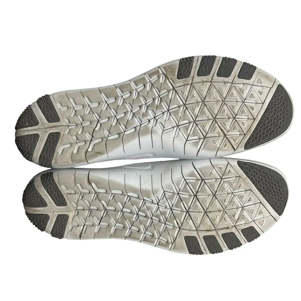 Nike Free Focus Flyknit Shoes Womens Size 11 Gray Training Sneakers 844817-101